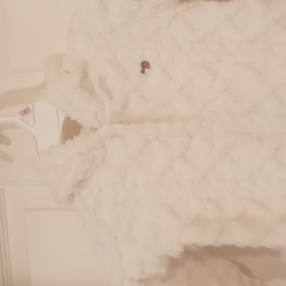 Tommy Hilfiger Baby Girl's Faux Fur Coverall sizes 12 & 18 months NWT Sooo Soft! - Picture 5 of 6